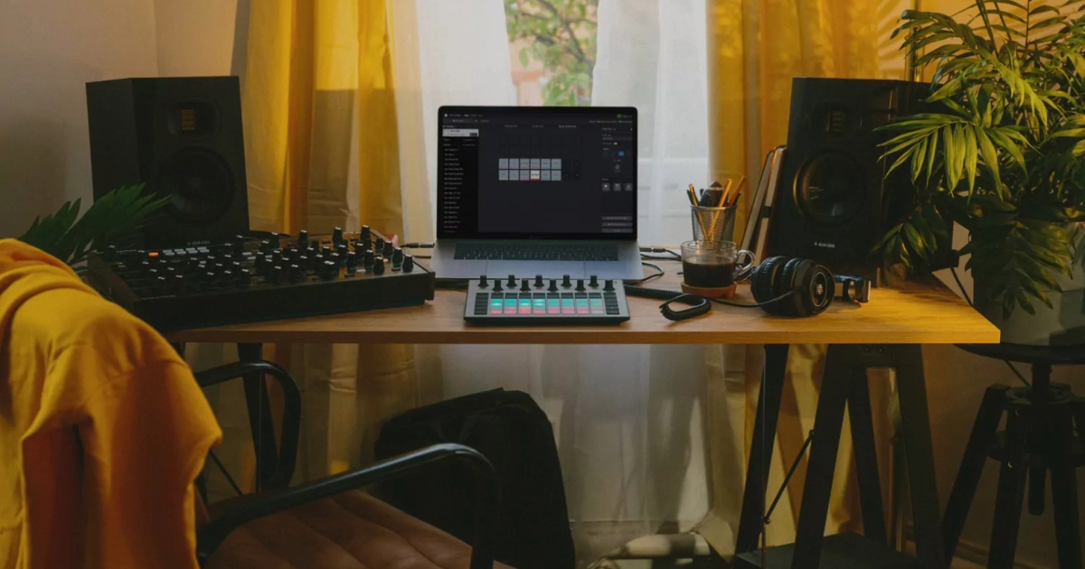 Великое возвращение! Легендарные студийные мониторы ADAM Audio снова в наличии!